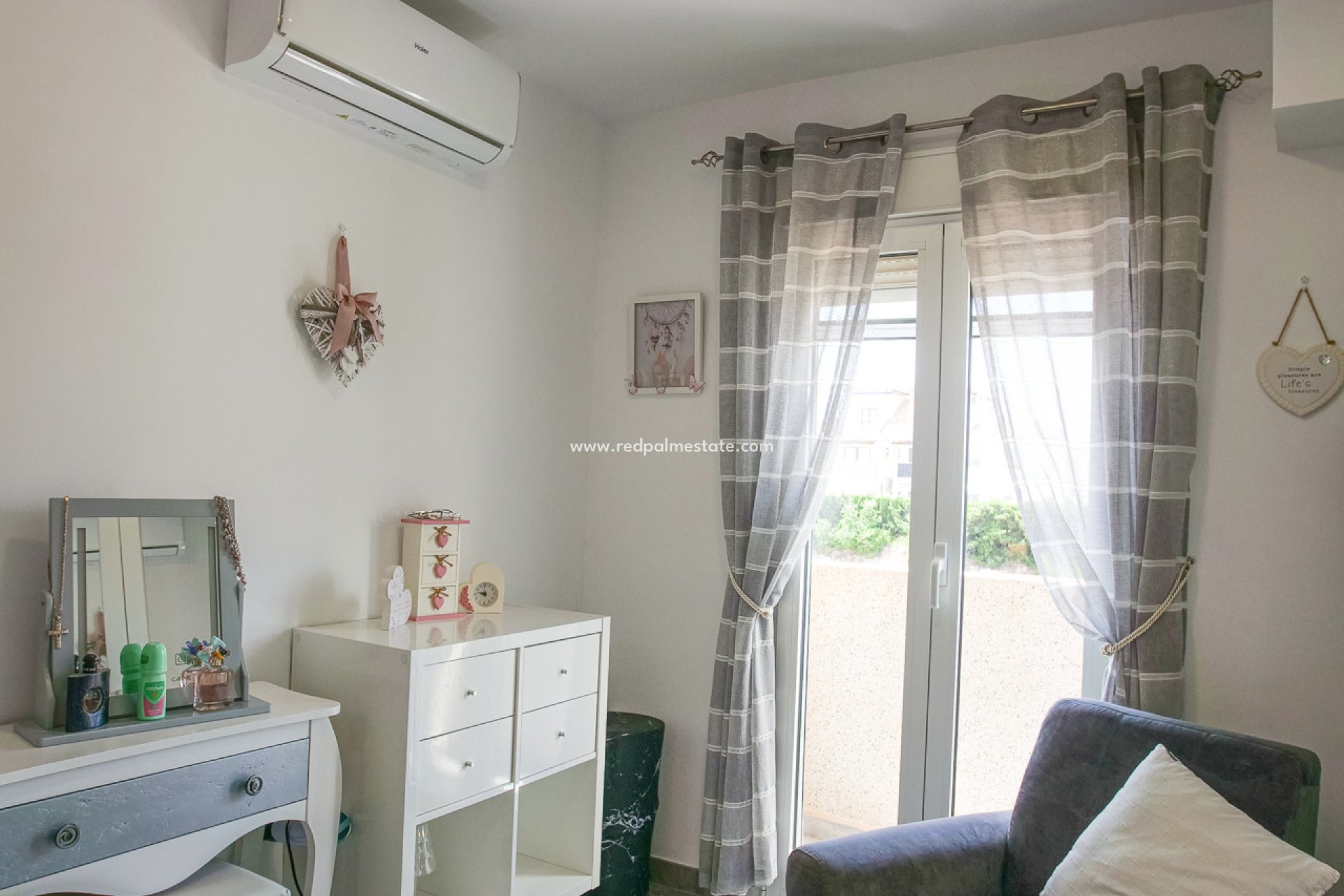 Videresalg - Rekkehus -
Orihuela Costa - Beachside