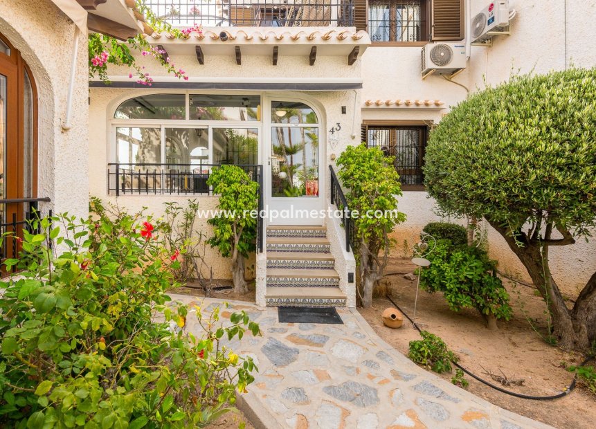 Videresalg - Rekkehus -
Orihuela Costa - Cabo Roig