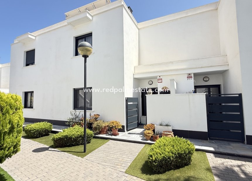 Videresalg - Rekkehus -
Orihuela Costa - Cabo Roig