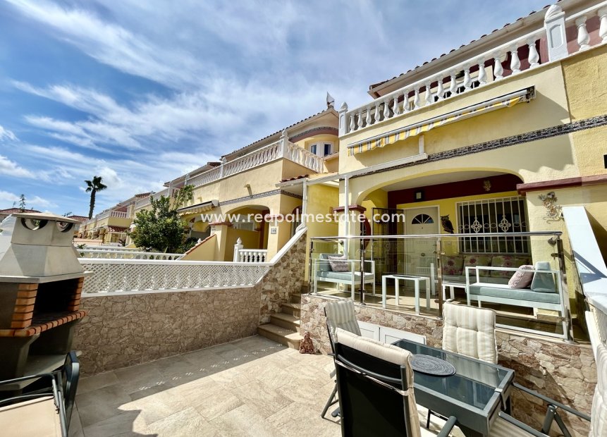 Videresalg - Rekkehus -
Orihuela Costa - Cabo Roig