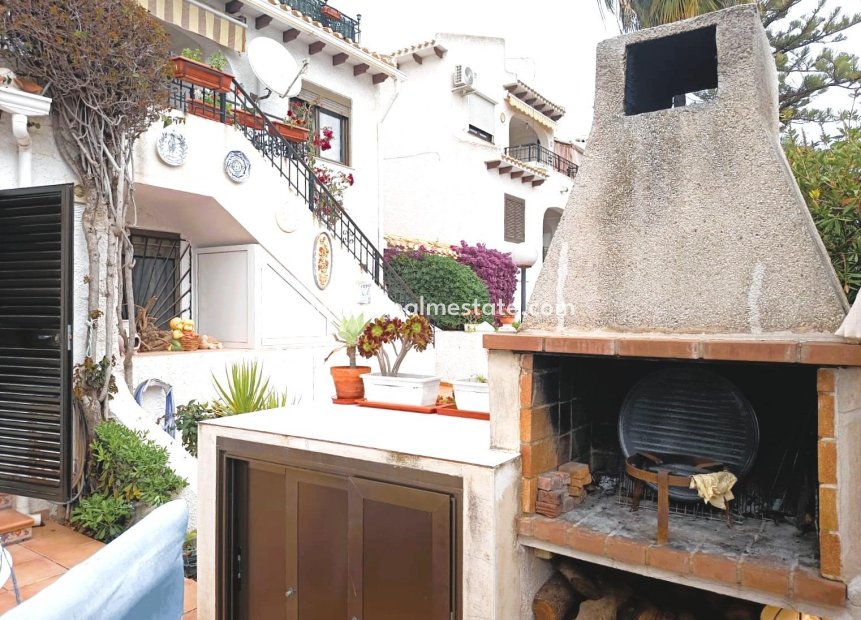 Videresalg - Rekkehus -
Orihuela Costa - Cala Capitan