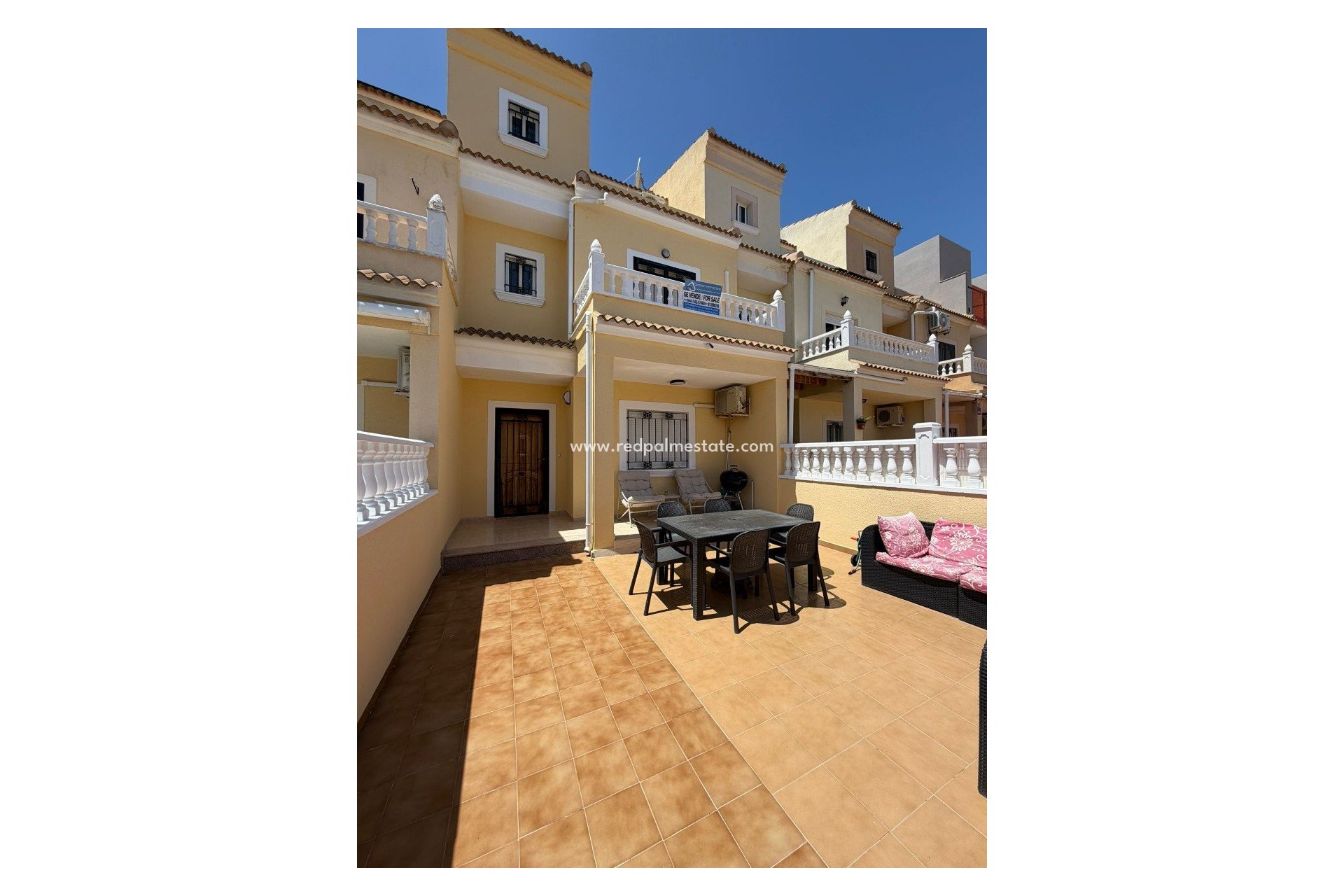 Videresalg - Rekkehus -
Orihuela Costa - Campoamor