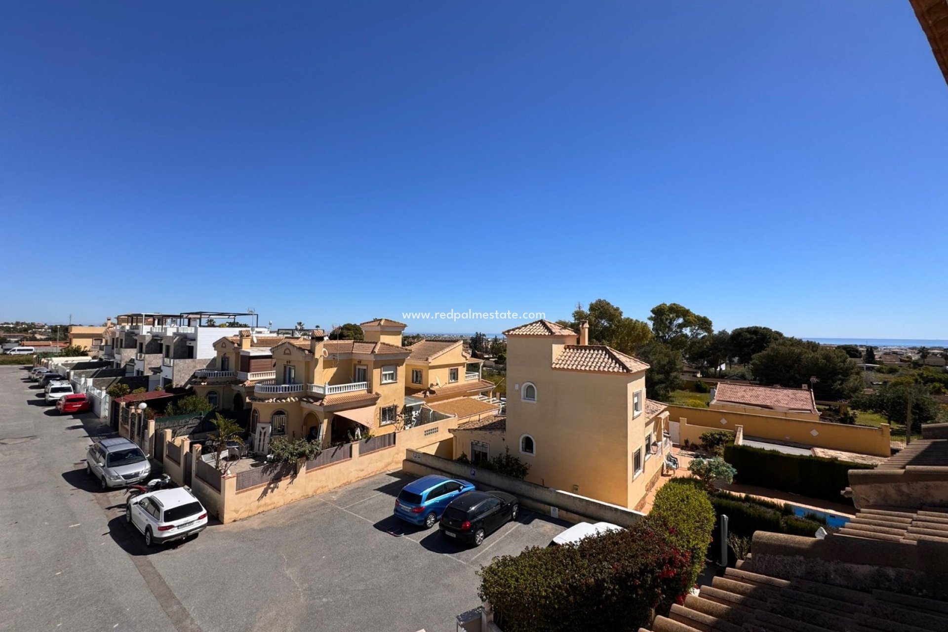Videresalg - Rekkehus -
Orihuela Costa - Campoamor