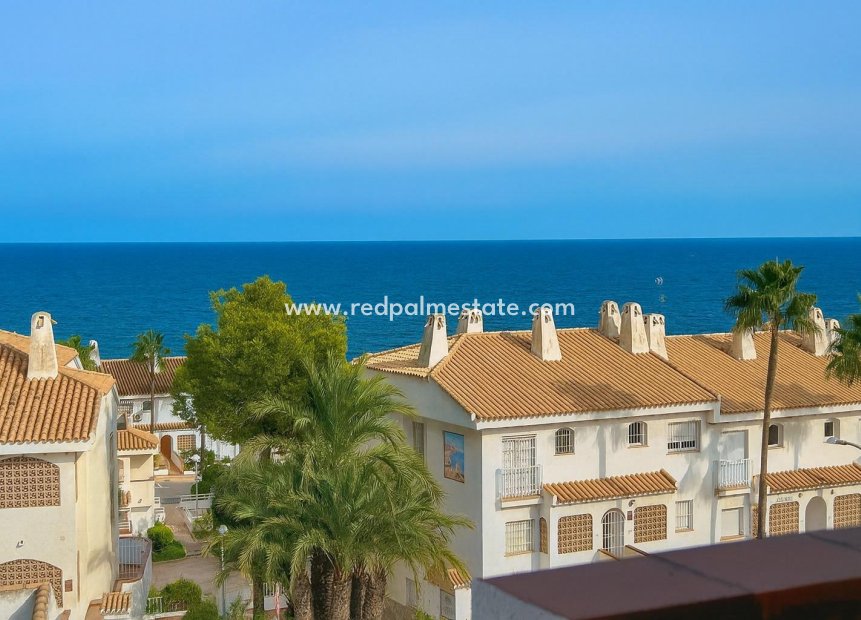 Videresalg - Rekkehus -
Orihuela Costa - Campoamor