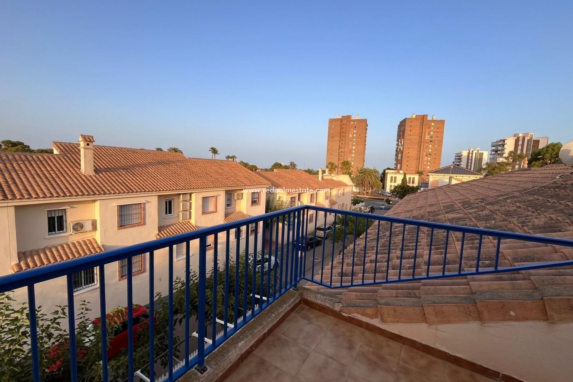 Videresalg - Rekkehus -
Orihuela Costa - Campoamor