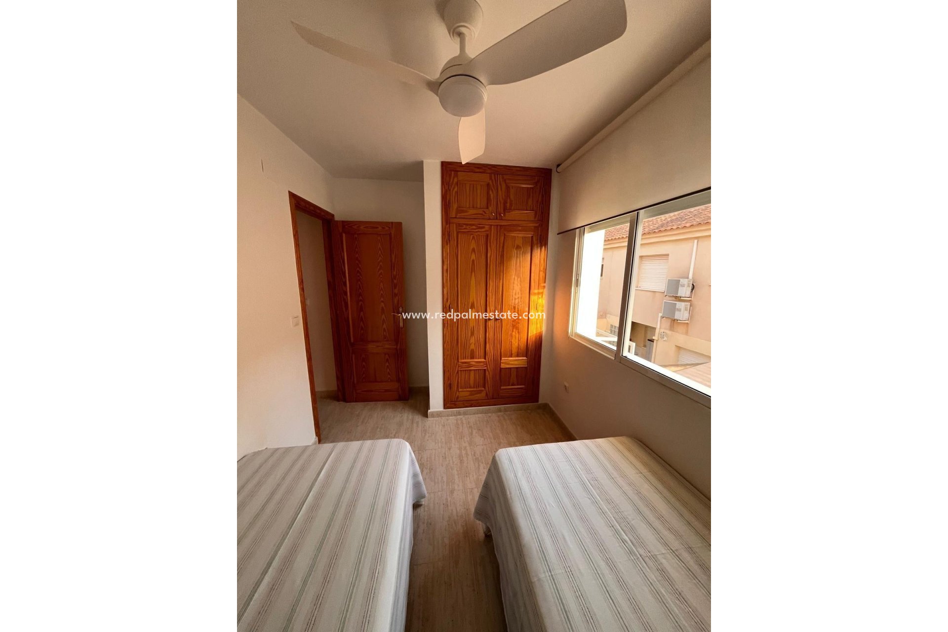 Videresalg - Rekkehus -
Orihuela Costa - Campoamor