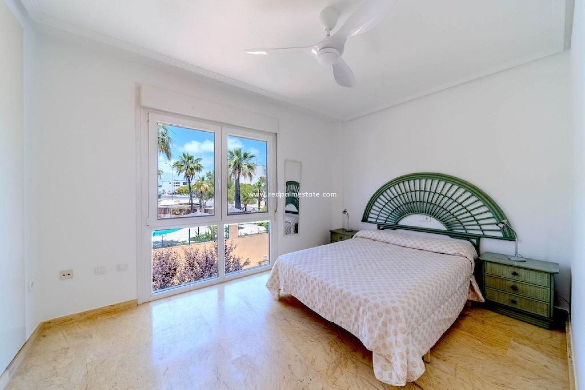 Videresalg - Rekkehus -
Orihuela Costa - Campoamor