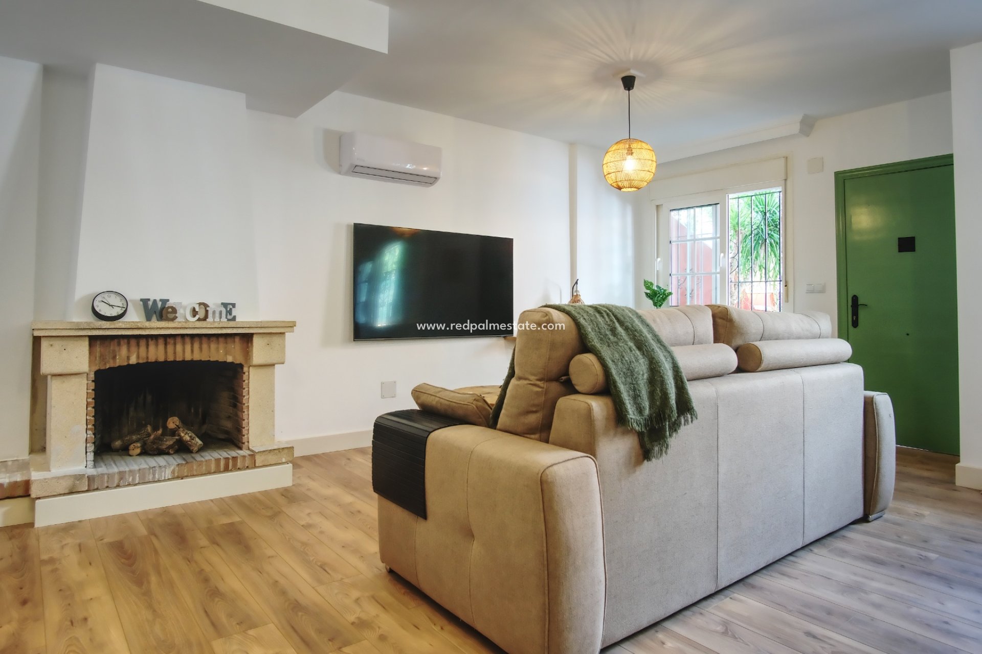 Videresalg - Rekkehus -
Orihuela Costa - Costa Blanca