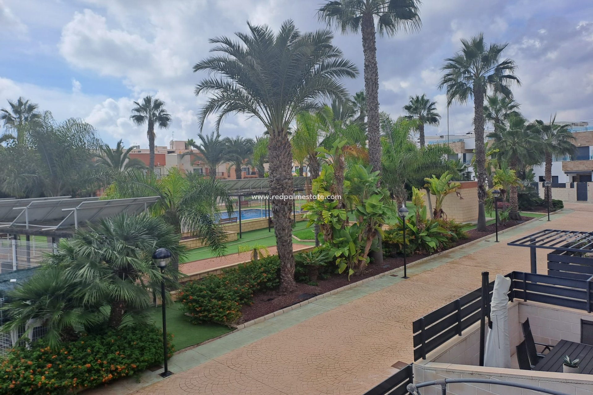 Videresalg - Rekkehus -
Orihuela Costa - Costa Blanca