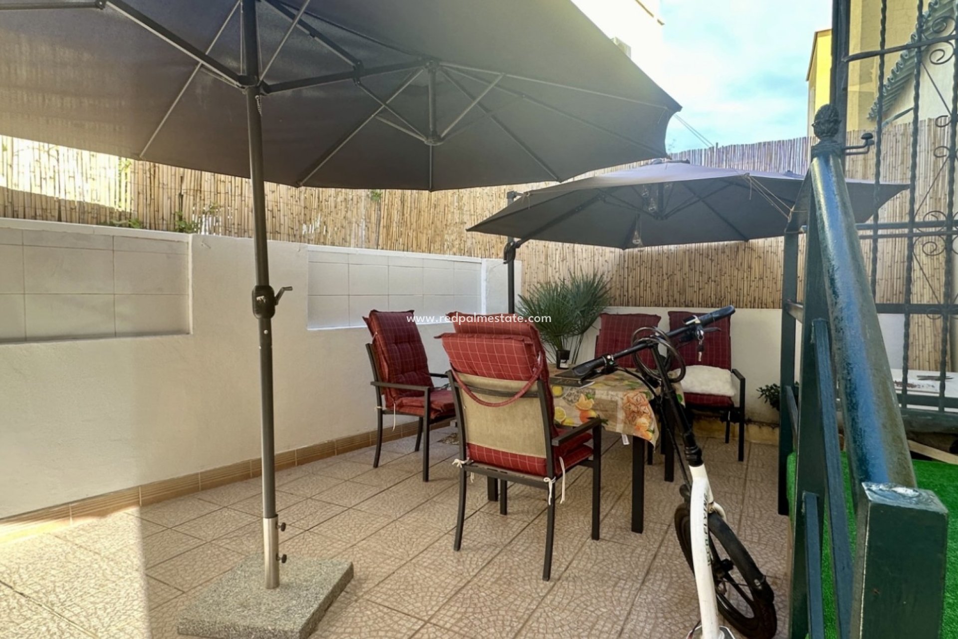 Videresalg - Rekkehus -
Orihuela Costa - Costa Blanca