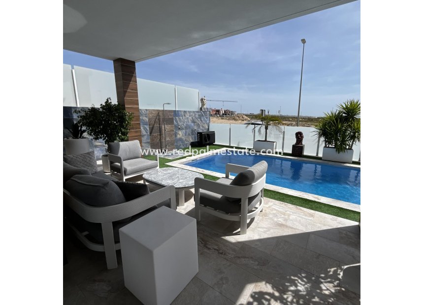 Videresalg - Rekkehus -
Orihuela Costa - Desamparados-hurchillo-torremendo