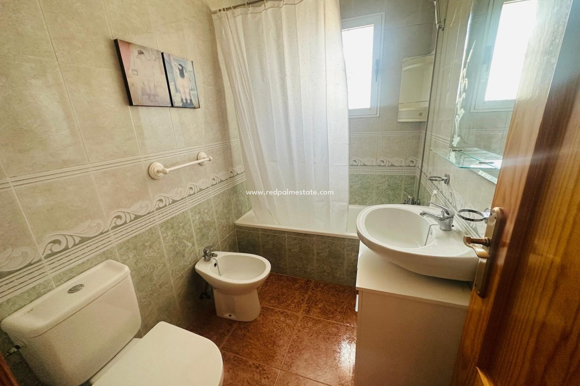 Videresalg - Rekkehus -
Orihuela Costa - Inland