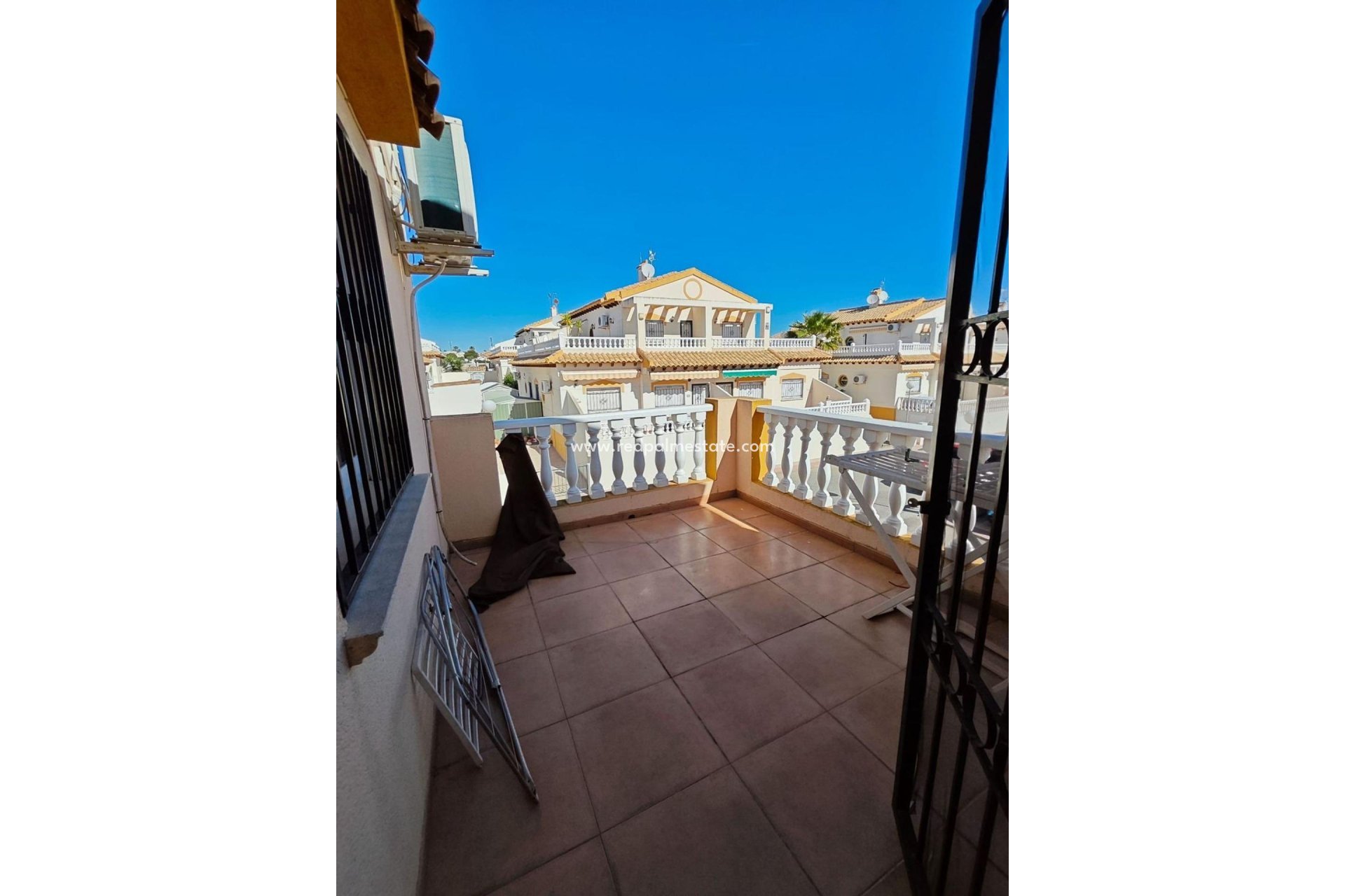 Videresalg - Rekkehus -
Orihuela Costa - La Florida
