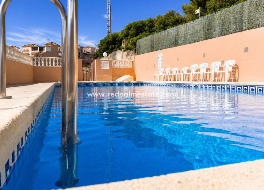 Videresalg - Rekkehus -
Orihuela Costa - La Zenia