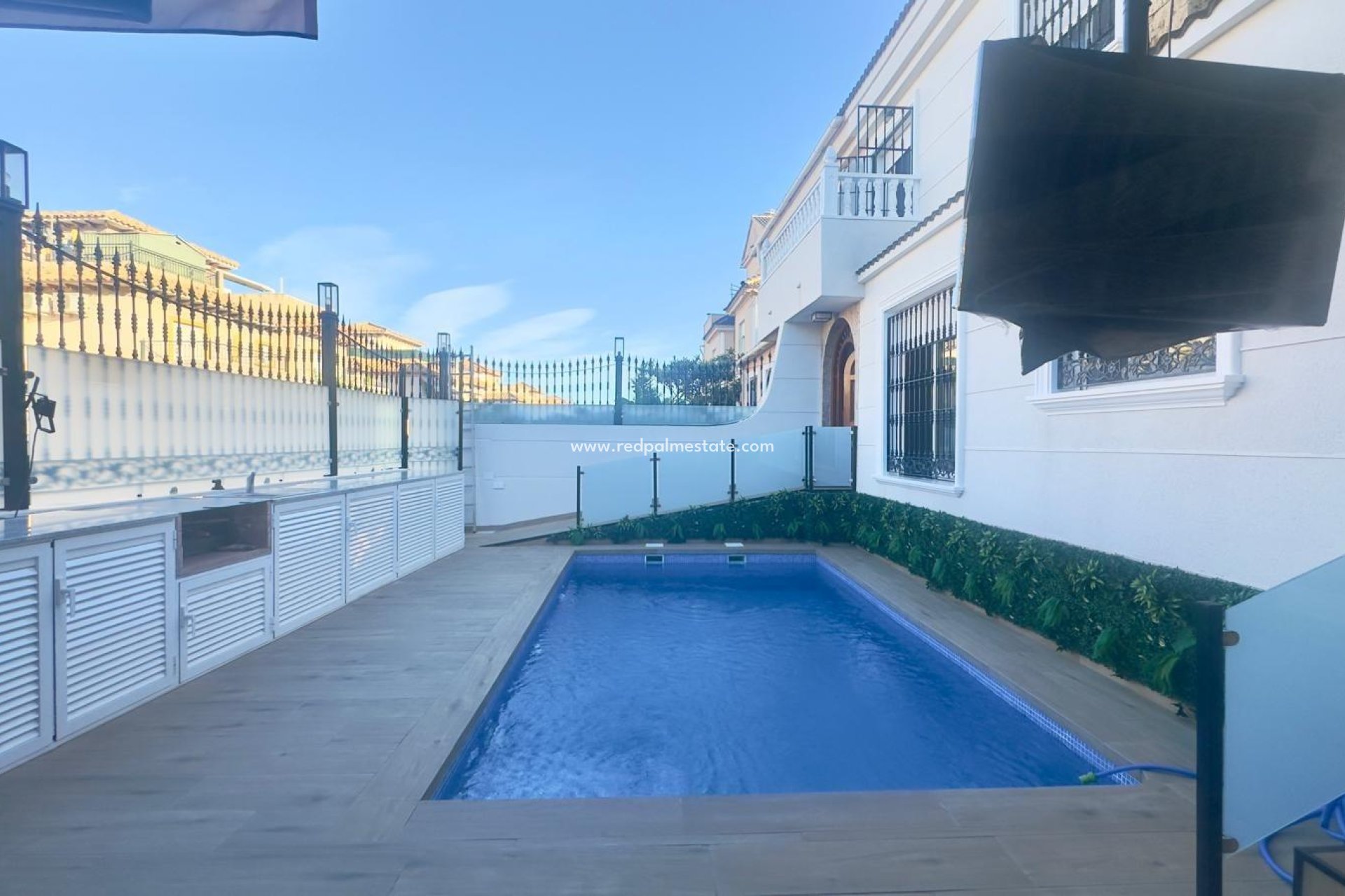 Videresalg - Rekkehus -
Orihuela Costa - La Zenia