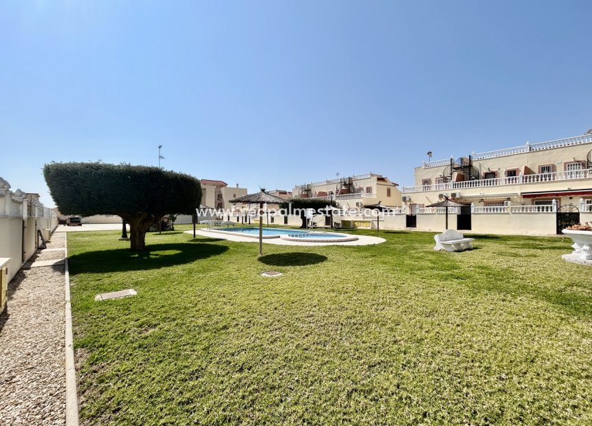 Videresalg - Rekkehus -
Orihuela Costa - La Zenia