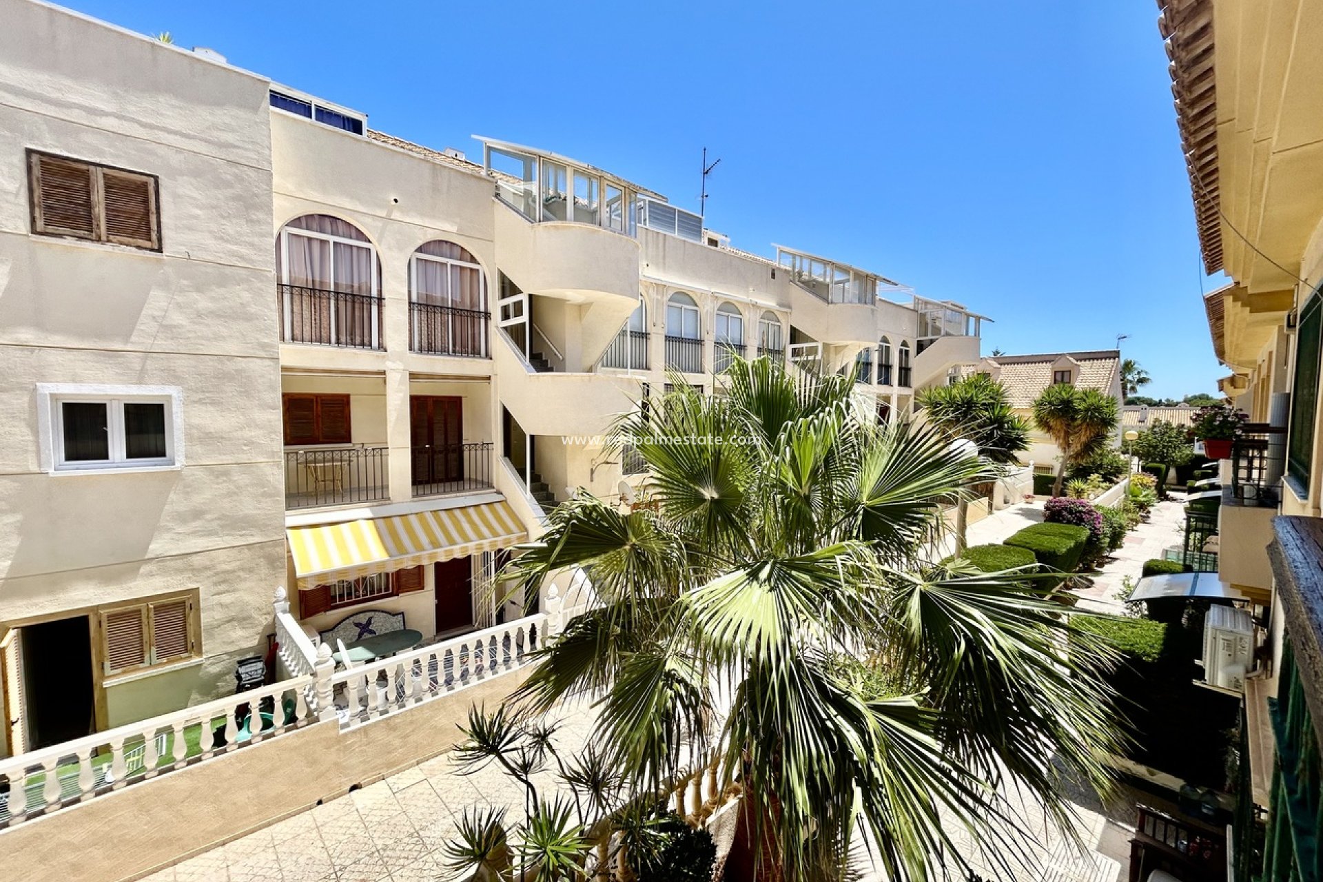 Videresalg - Rekkehus -
Orihuela Costa - La Zenia