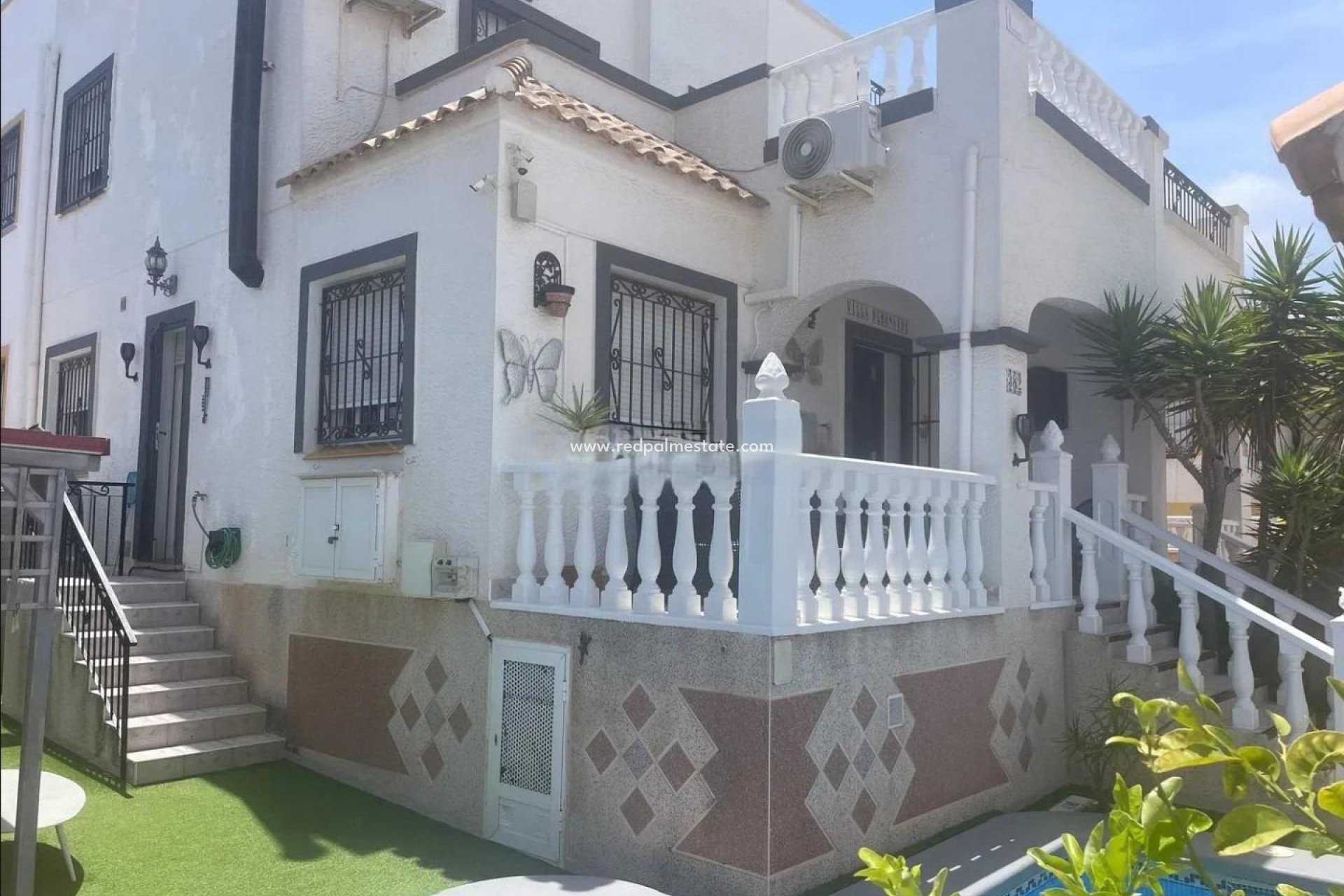 Videresalg - Rekkehus -
Orihuela Costa - Los Almendros-la Florida