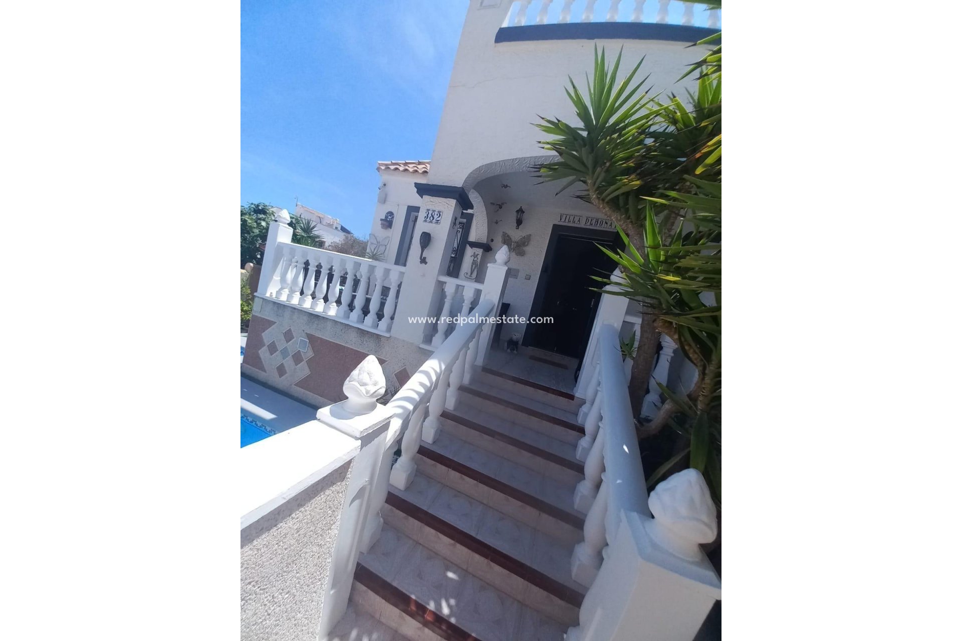 Videresalg - Rekkehus -
Orihuela Costa - Los Almendros-la Florida