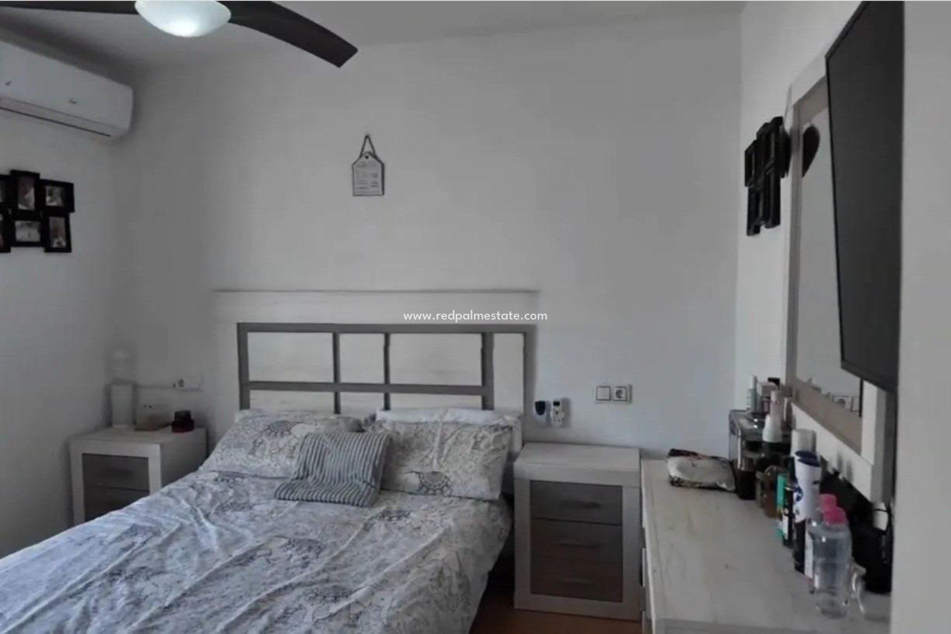 Videresalg - Rekkehus -
Orihuela Costa - Los Almendros-la Florida