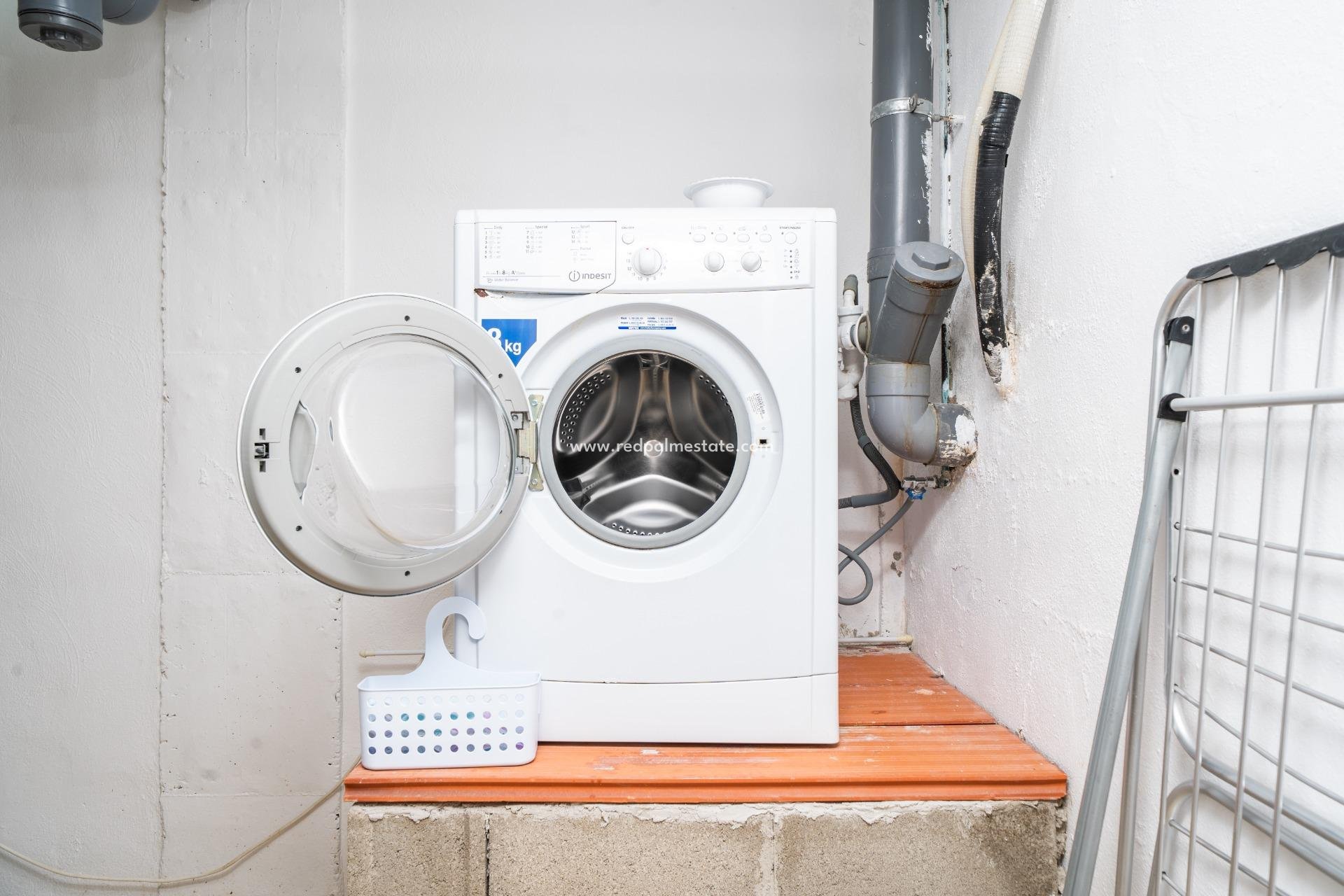 Videresalg - Rekkehus -
Orihuela Costa - Los Almendros-la Florida