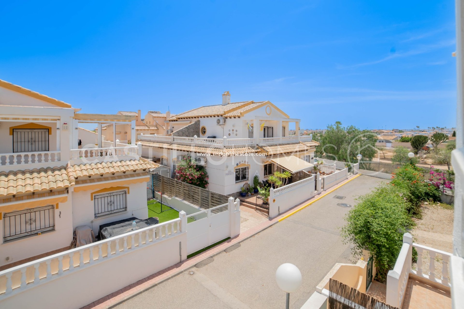 Videresalg - Rekkehus -
Orihuela Costa - Los Altos