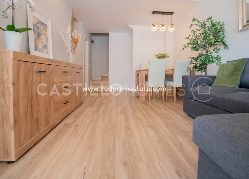 Videresalg - Rekkehus -
Orihuela Costa - Los balcones