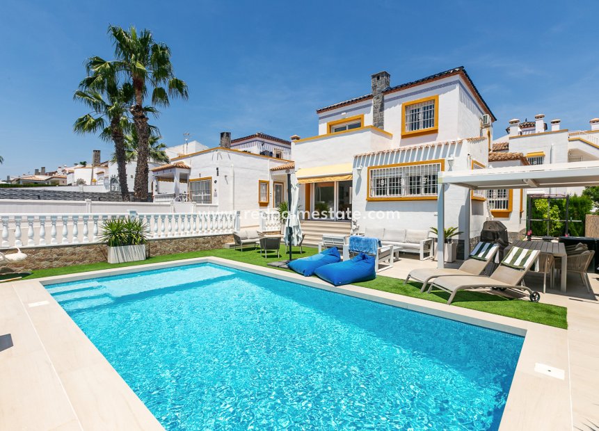 Videresalg - Rekkehus -
Orihuela Costa - Los Dolses