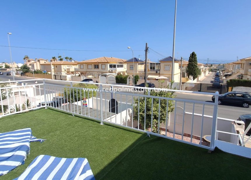Videresalg - Rekkehus -
Orihuela Costa - Playa Flamenca