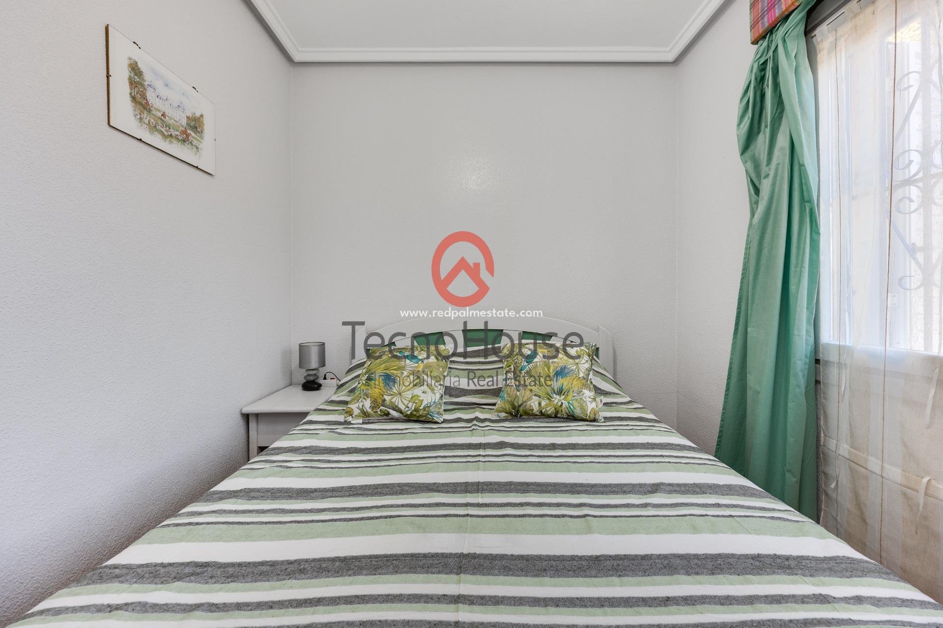 Videresalg - Rekkehus -
Orihuela Costa - Playa Flamenca