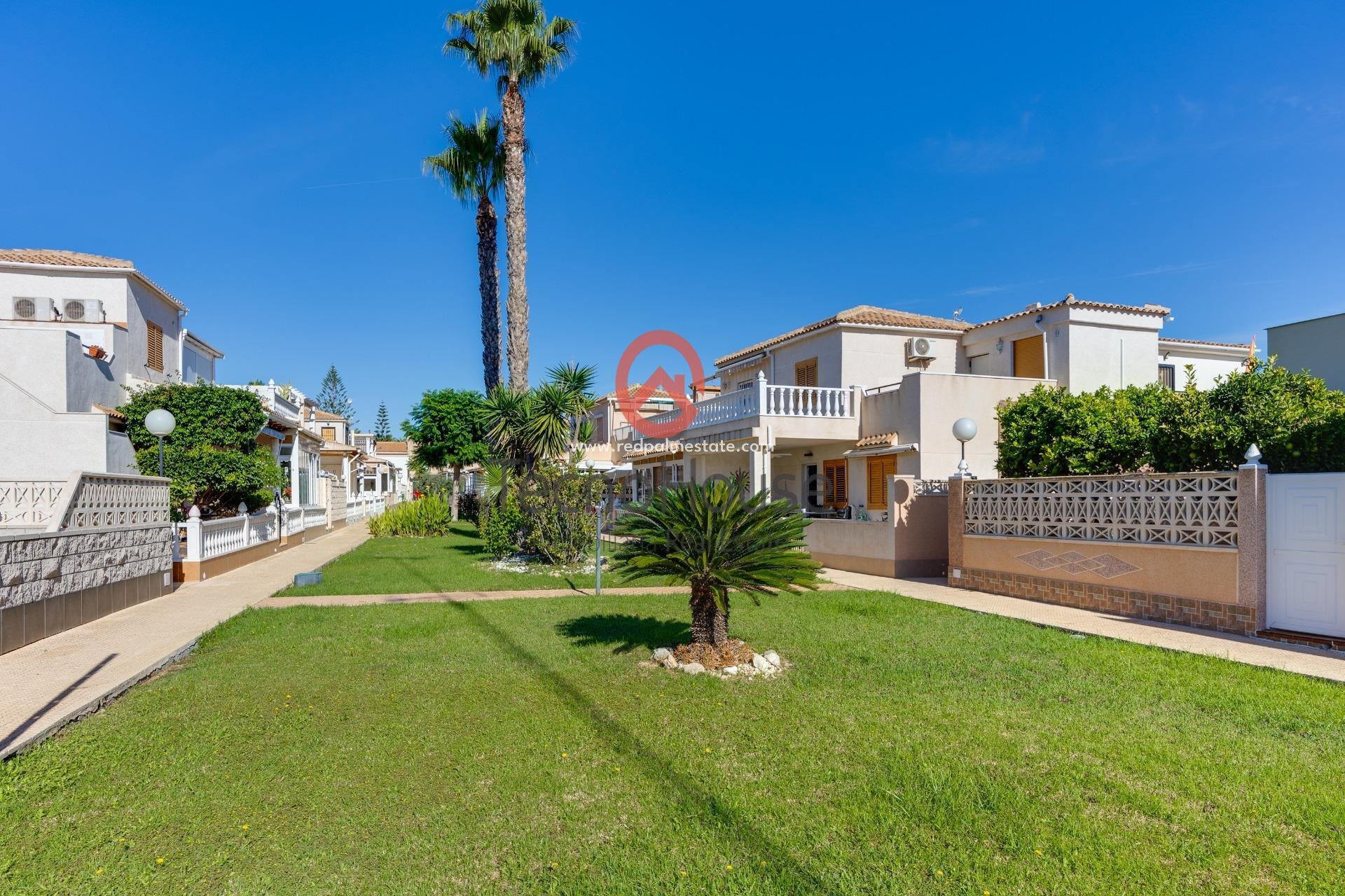 Videresalg - Rekkehus -
Orihuela Costa - Playa Flamenca