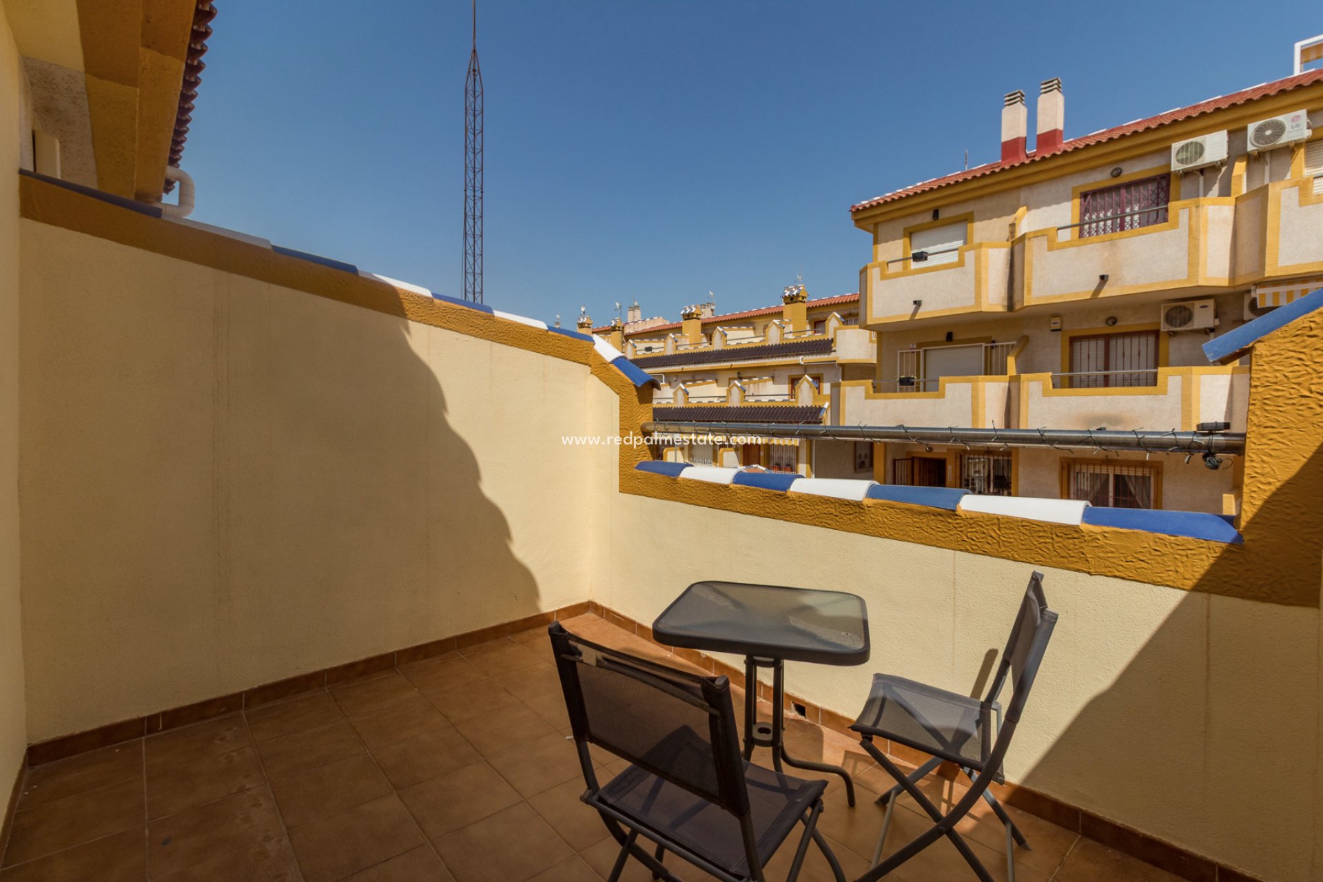 Videresalg - Rekkehus -
Orihuela Costa - Playa Flamenca
