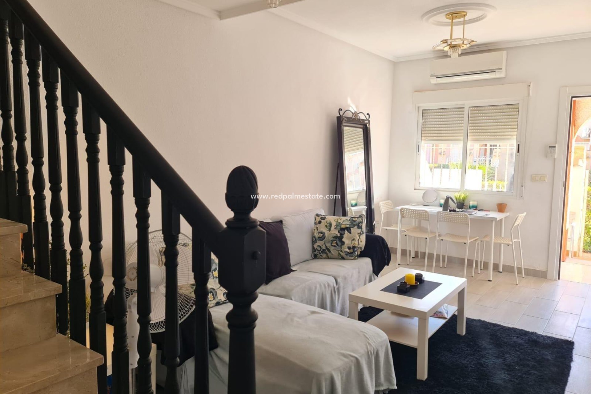 Videresalg - Rekkehus -
Orihuela Costa - Playa Flamenca