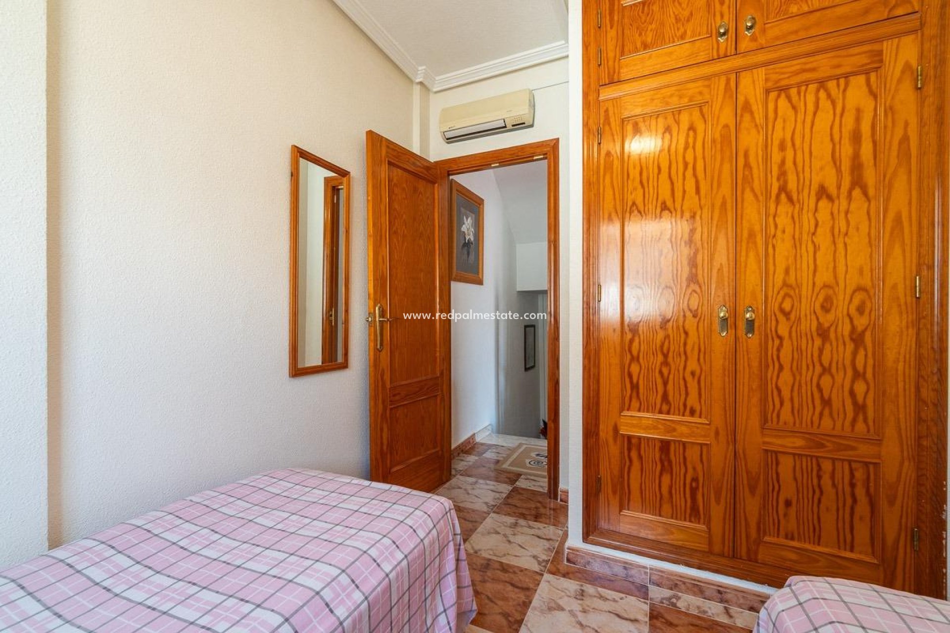 Videresalg - Rekkehus -
Orihuela Costa - Playa Flamenca