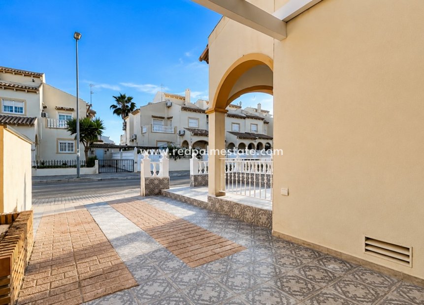 Videresalg - Rekkehus -
Orihuela Costa - Playa Flamenca
