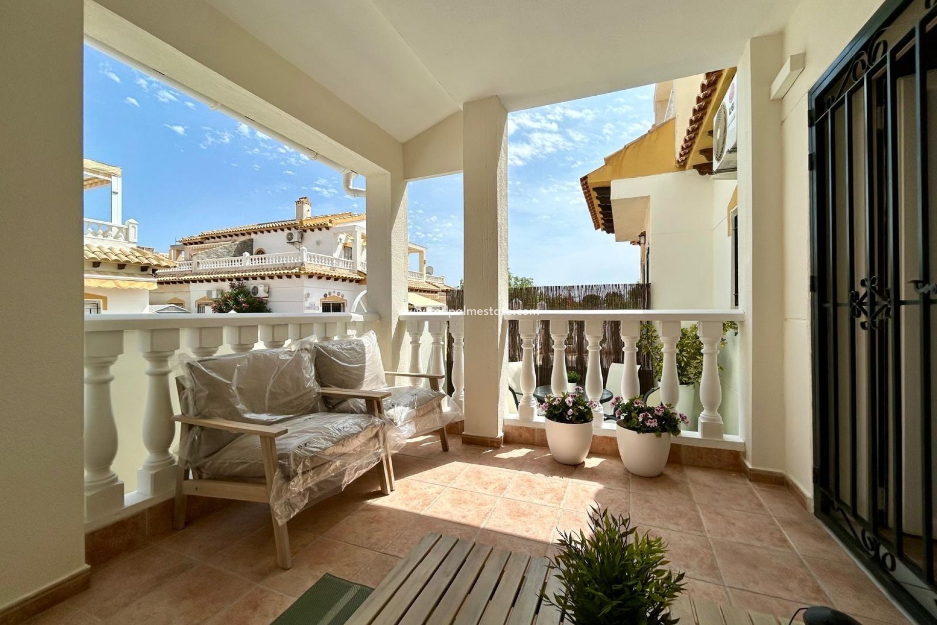 Videresalg - Rekkehus -
Orihuela Costa - Urbanización Perla del Mar