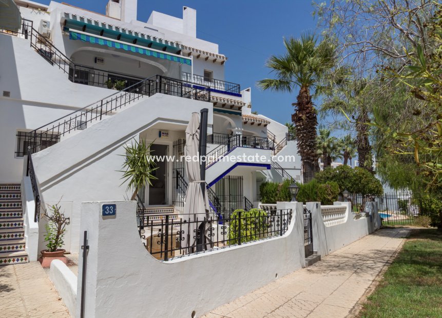 Videresalg - Rekkehus -
Orihuela Costa - Verdemar
