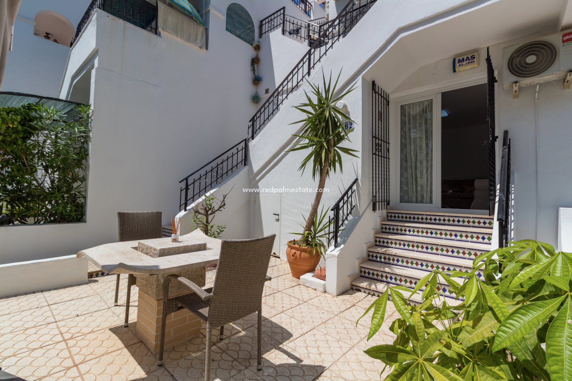 Videresalg - Rekkehus -
Orihuela Costa - Verdemar