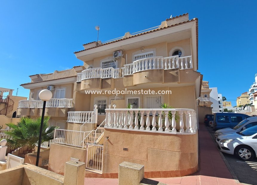 Videresalg - Rekkehus -
Orihuela Costa - Villamartín