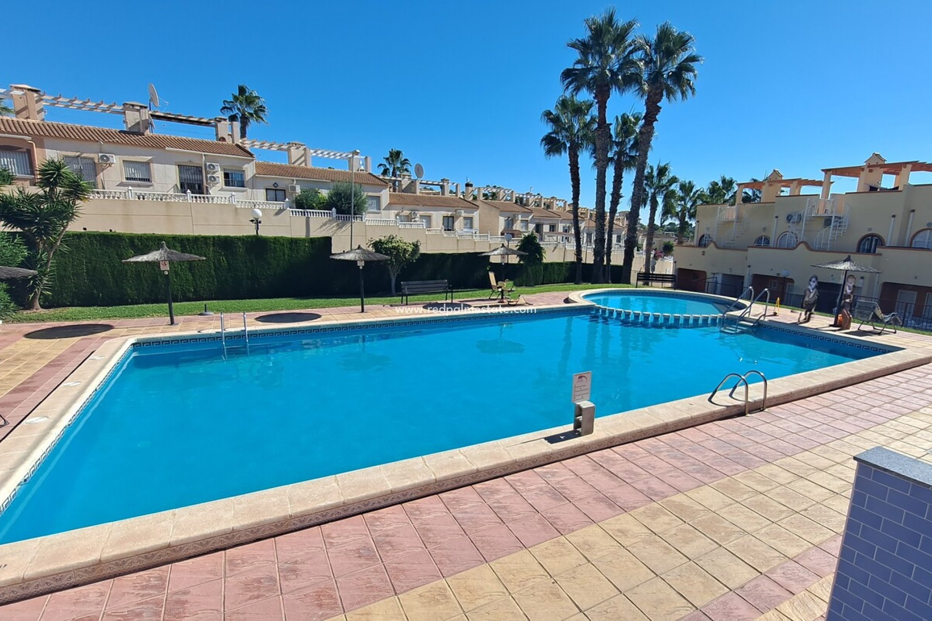 Videresalg - Rekkehus -
Orihuela Costa - Villamartín