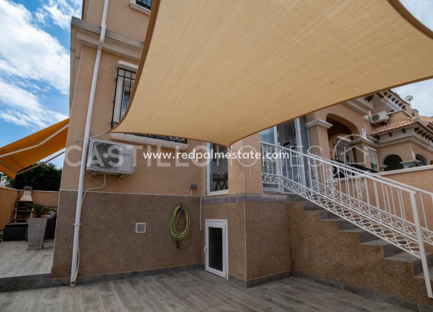 Videresalg - Rekkehus -
Orihuela Costa - Villamartín