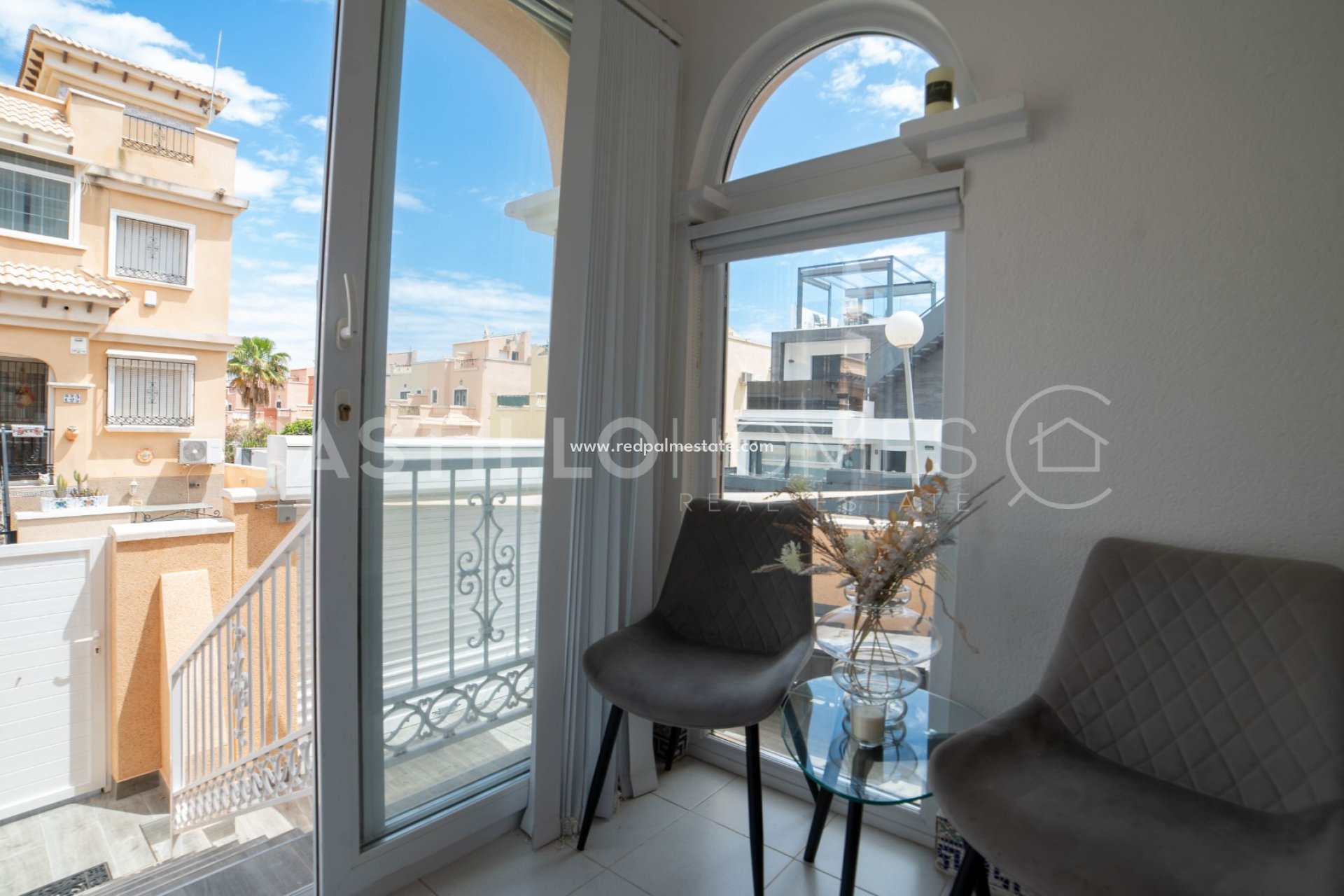 Videresalg - Rekkehus -
Orihuela Costa - Villamartín