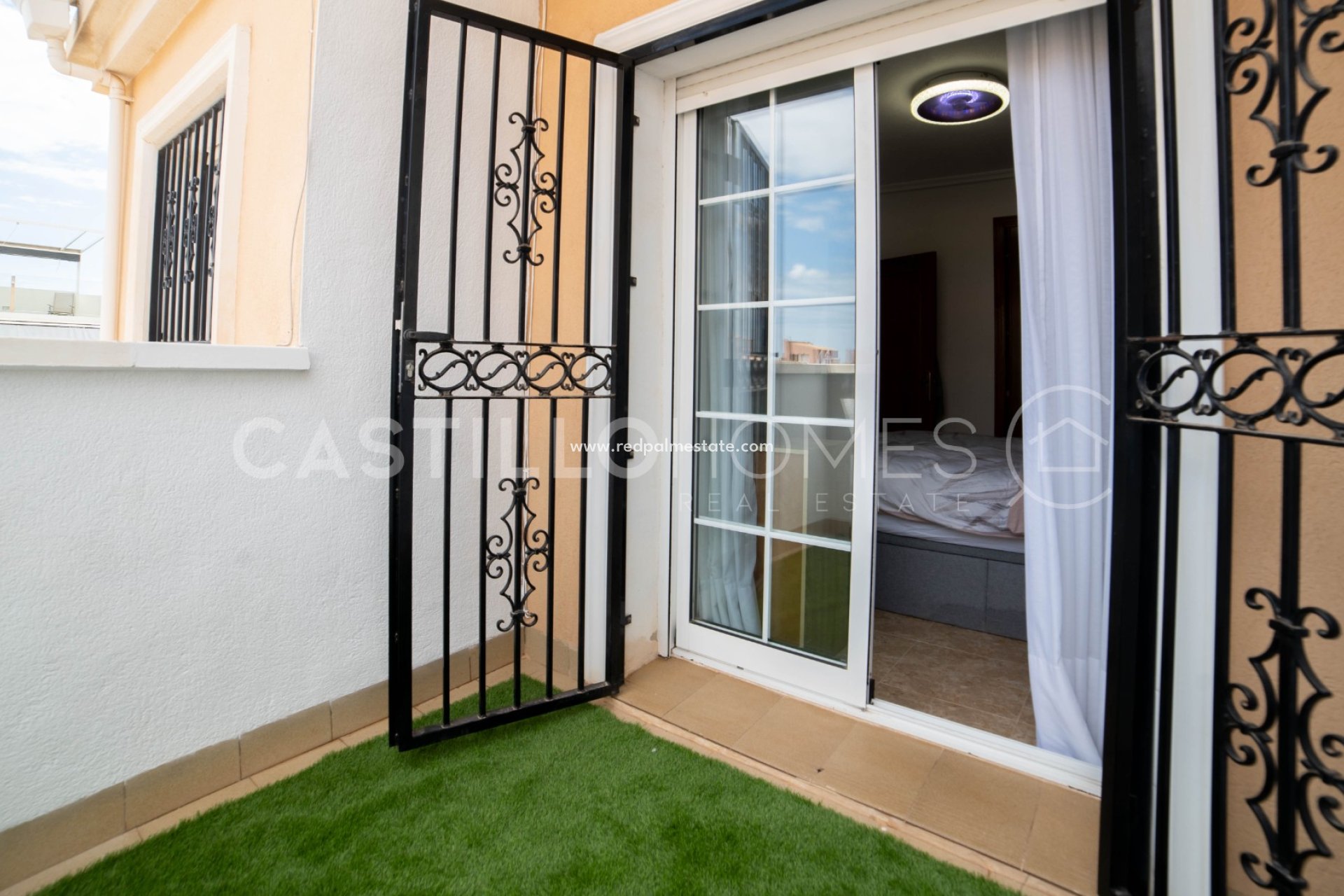 Videresalg - Rekkehus -
Orihuela Costa - Villamartín