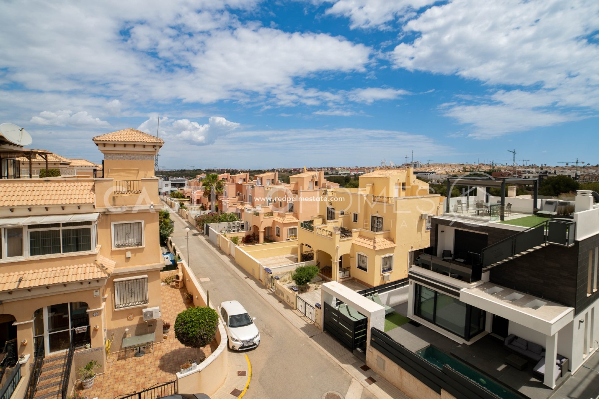 Videresalg - Rekkehus -
Orihuela Costa - Villamartín