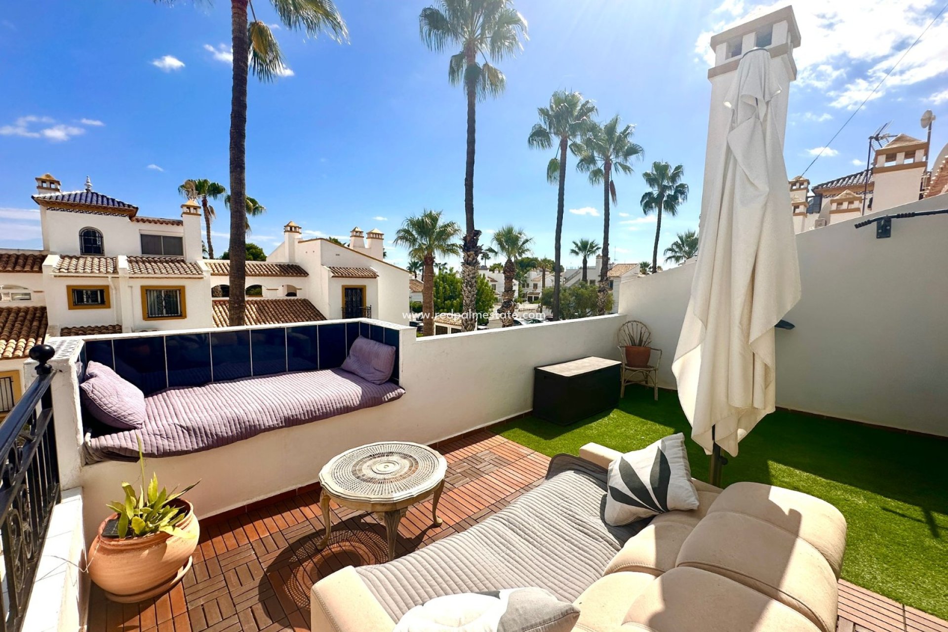 Videresalg - Rekkehus -
Orihuela Costa - Villamartín