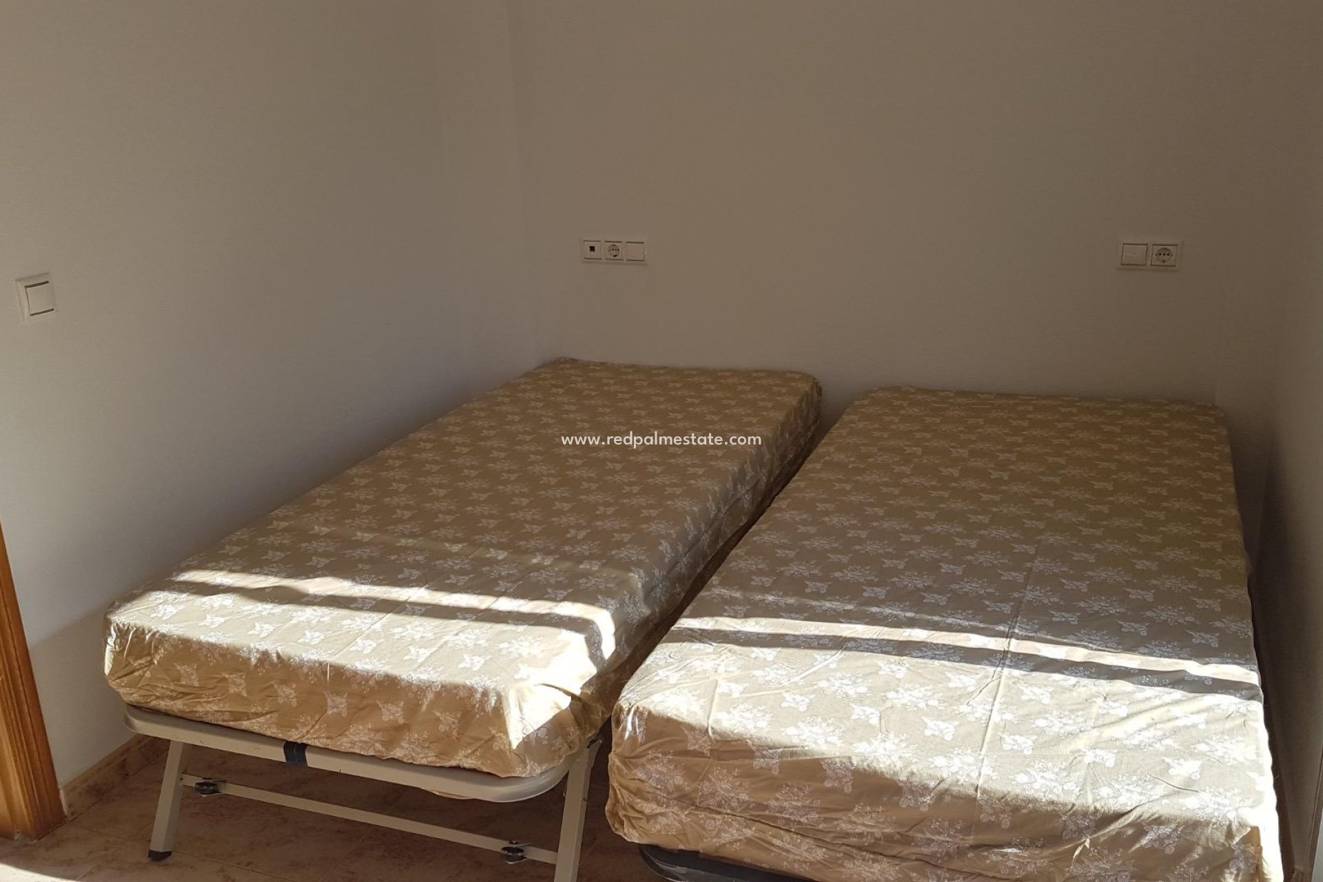 Videresalg - Rekkehus -
Orihuela Costa - Villamartín