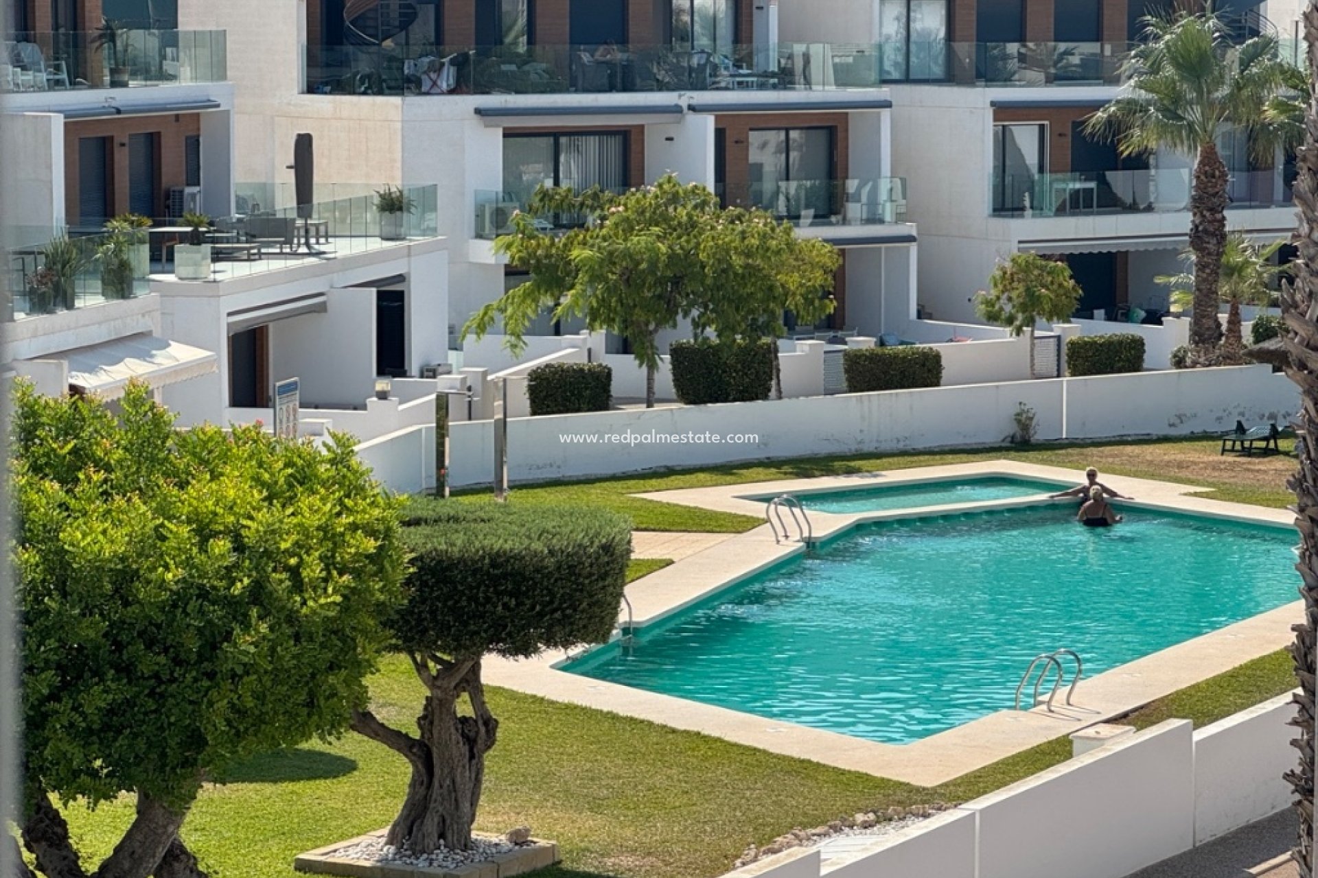 Videresalg - Rekkehus -
Orihuela Costa - Villamartín