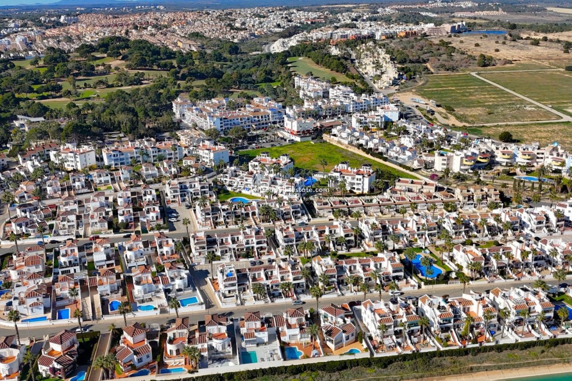 Videresalg - Rekkehus -
Orihuela Costa - Villamartín