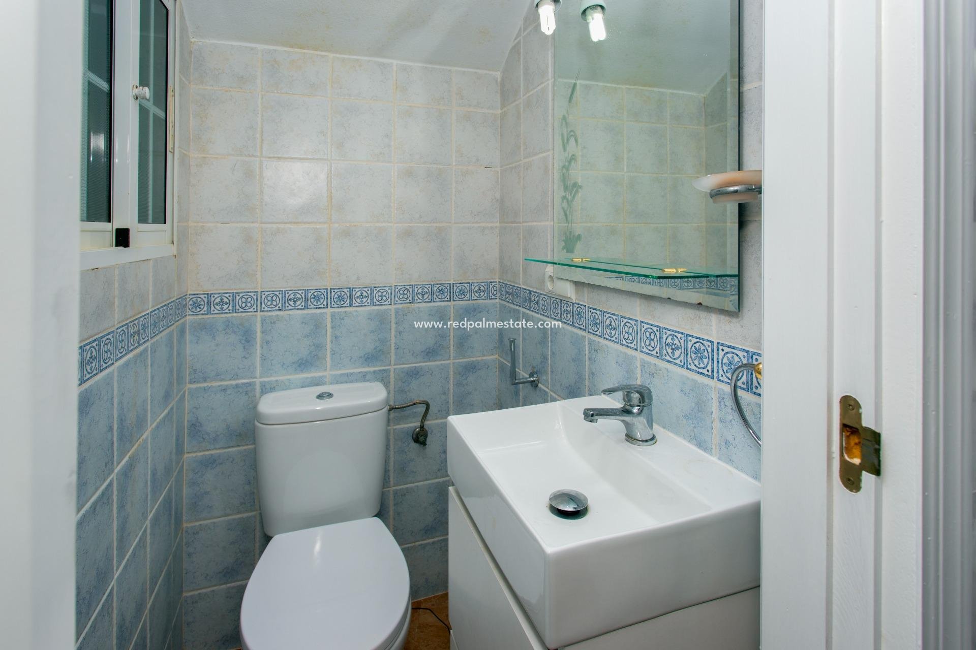 Videresalg - Rekkehus -
Orihuela Costa - Villamartín