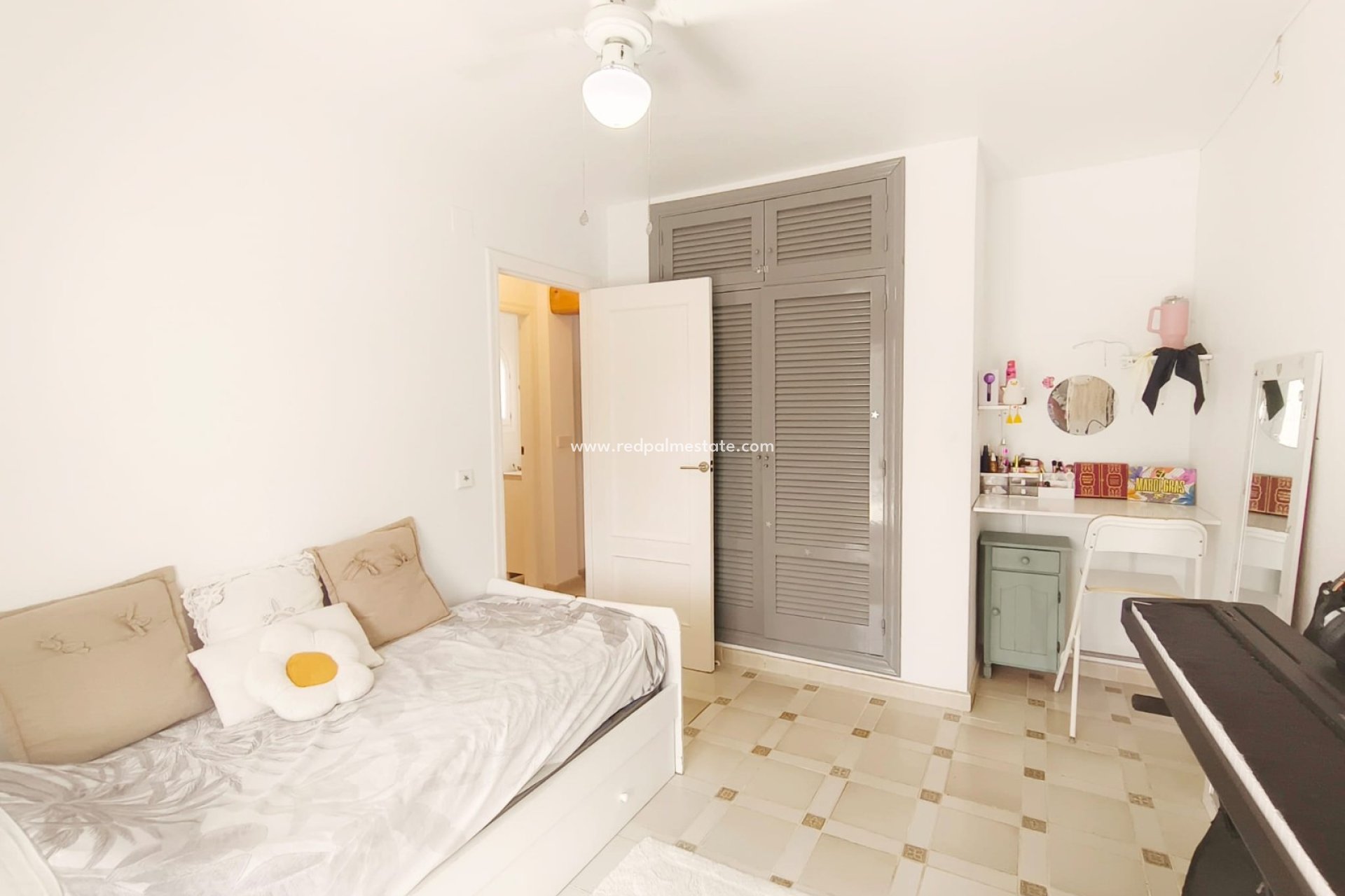 Videresalg - Rekkehus -
Orihuela Costa - Villamartín